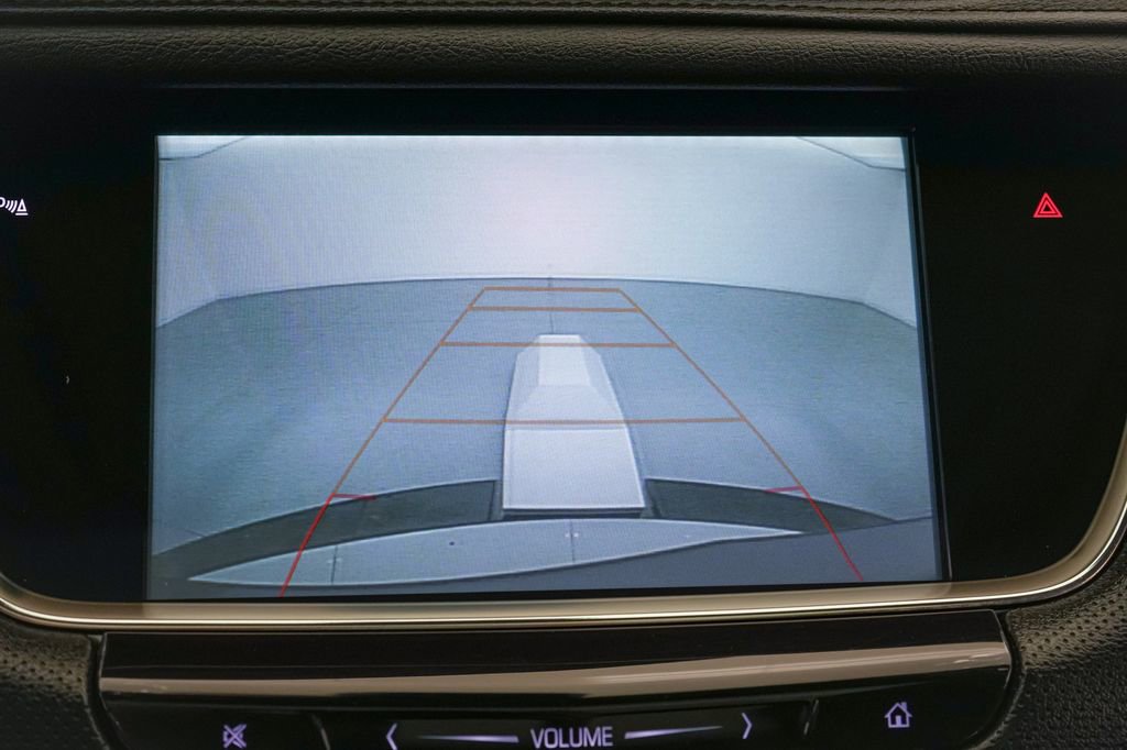 Used 2019 Cadillac XT5 Premium Luxury FWD image 16