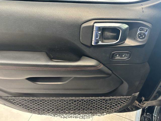 Used 2018 Jeep Wrangler Unlimited Rubicon w/ LED Lighting Group AWD/4WD image 20