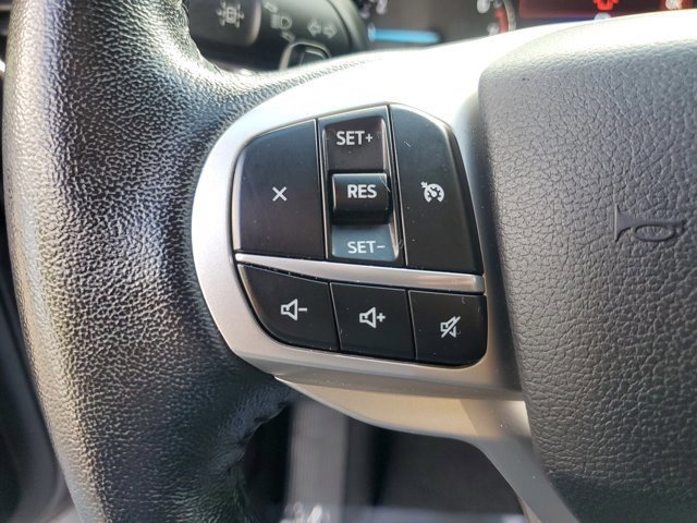 Certified 2021 Ford Explorer XLT w/ Equipment Group 202A image 17