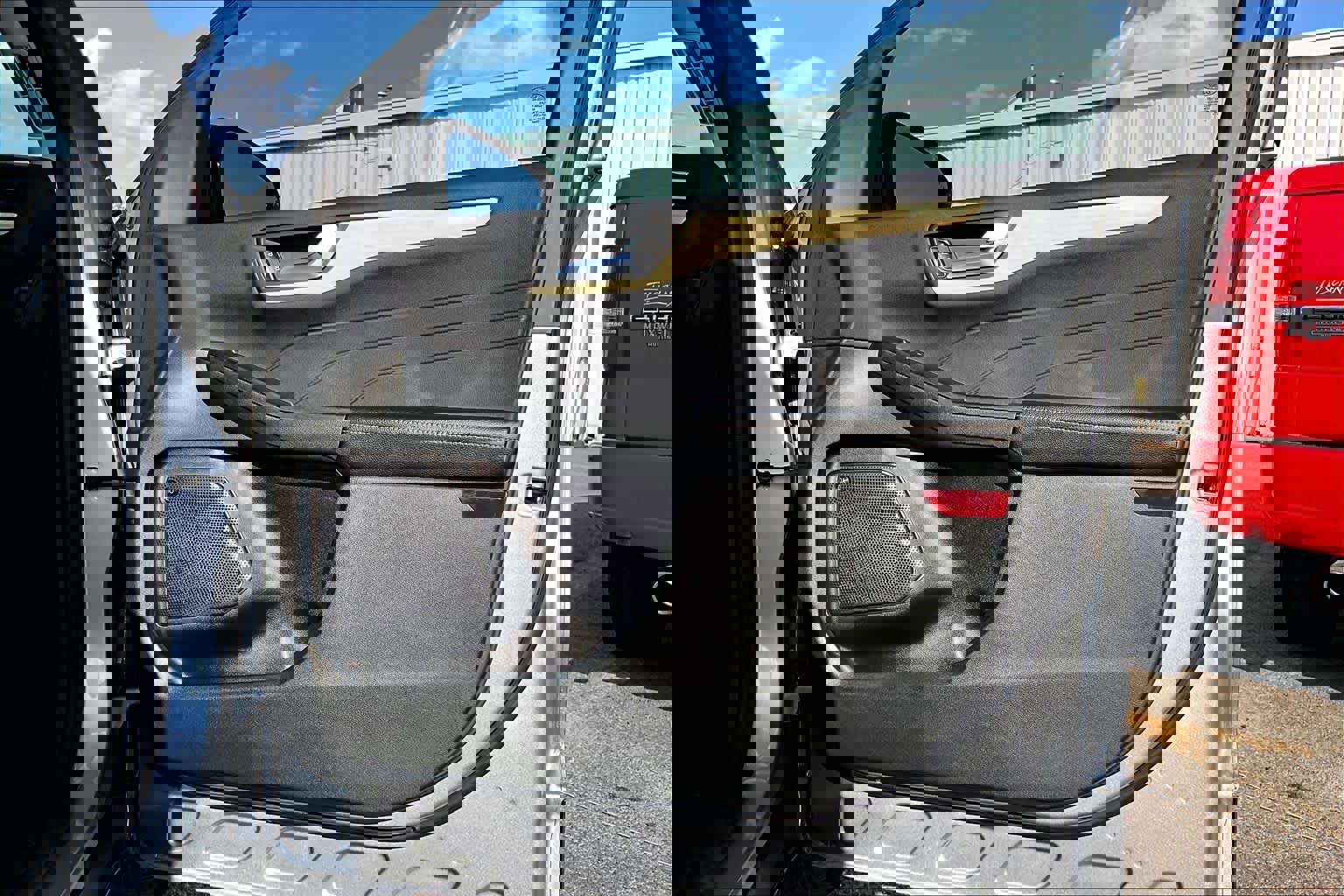 Certified 2022 Ford Escape Titanium w/ Titanium Elite Package image 25