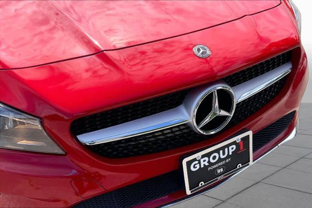 Used 2018 Mercedes-Benz CLA 250 4MATIC image 32