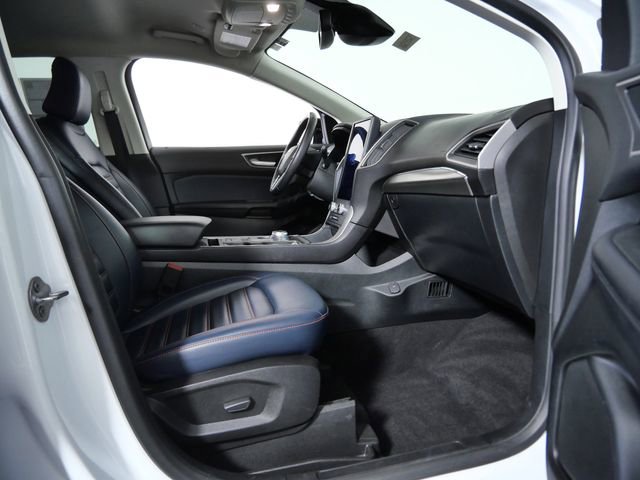 Certified 2023 Ford Edge SEL w/ Sport Appearance Package AWD/4WD image 10