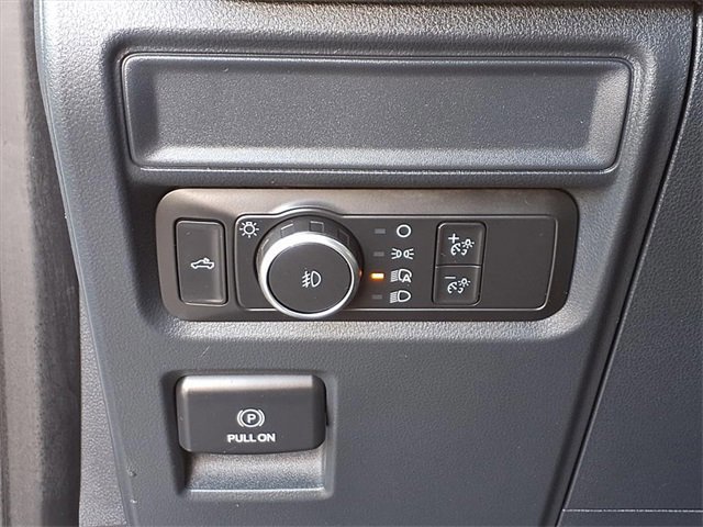 Certified 2022 Ford F150 XL w/ STX Appearance Package image 18