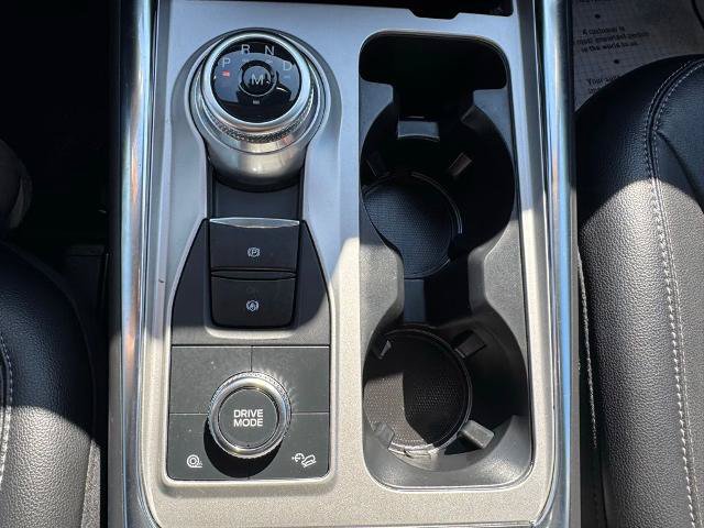 Certified 2021 Ford Explorer Limited w/ Hybrid Equipment Group 310A AWD/4WD image 17