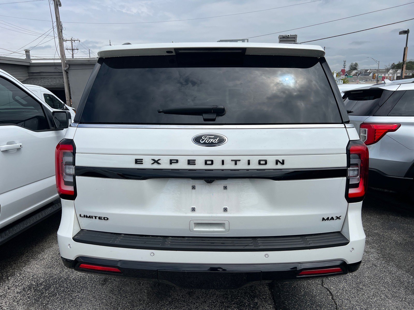 Certified 2023 Ford Expedition Max Limited AWD/4WD image 5