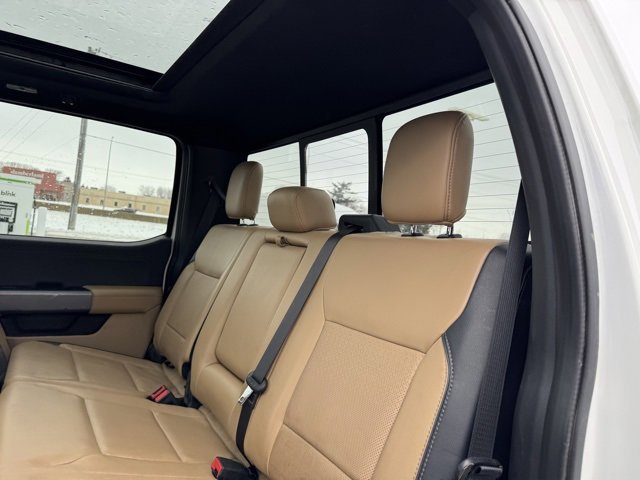 Certified 2023 Ford F350 Lariat w/ Chrome Package image 15
