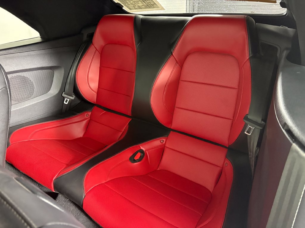 Certified 2022 Ford Mustang GT Premium w/ GT Performance Package RWD image 27