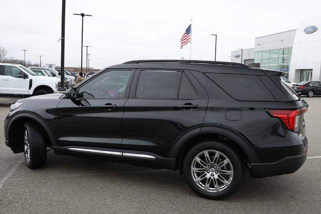 Certified 2025 Ford Explorer Active w/ Active Comfort Package image 19