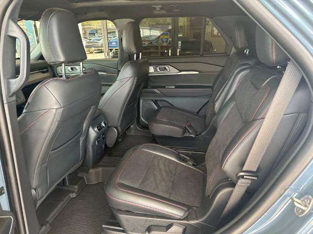 Certified 2026 Ford Explorer ST w/ Sun And Sound Package AWD/4WD image 13