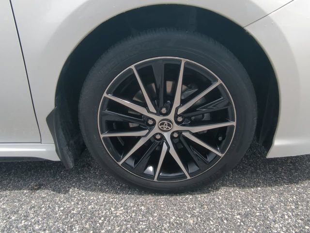 Used 2022 Toyota Camry SE FWD image 12