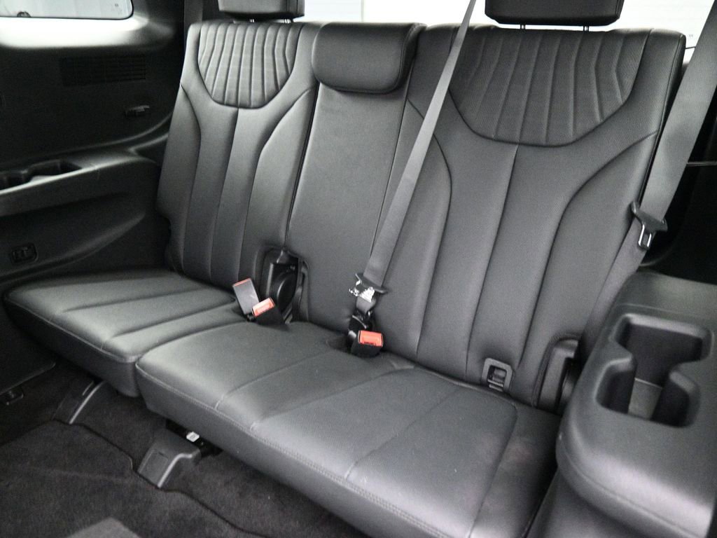 Used 2023 Hyundai Palisade Limited w/ Cargo Package image 20