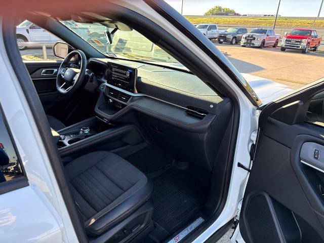 Certified 2025 Ford Explorer ST-Line AWD/4WD image 15