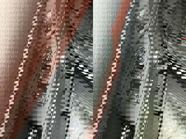 Certified 2022 Ford Expedition Limited image 11