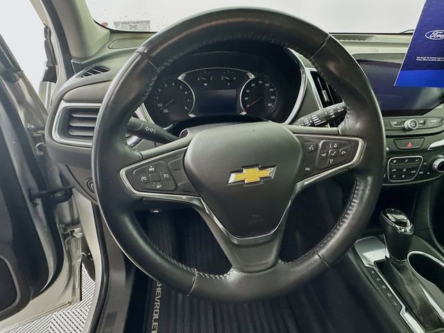 Used 2018 Chevrolet Equinox LT w/ Sun & Infotainment Package FWD image 18
