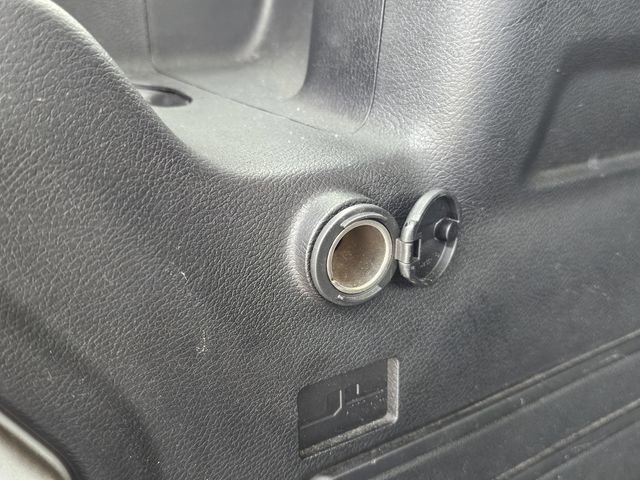 Used 2020 Jeep Wrangler Unlimited Sahara image 28