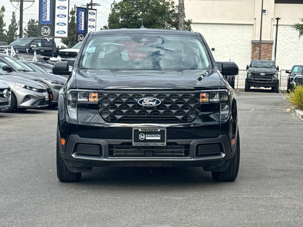 Certified 2025 Ford Maverick XLT w/ 4K Tow Package AWD/4WD image 4