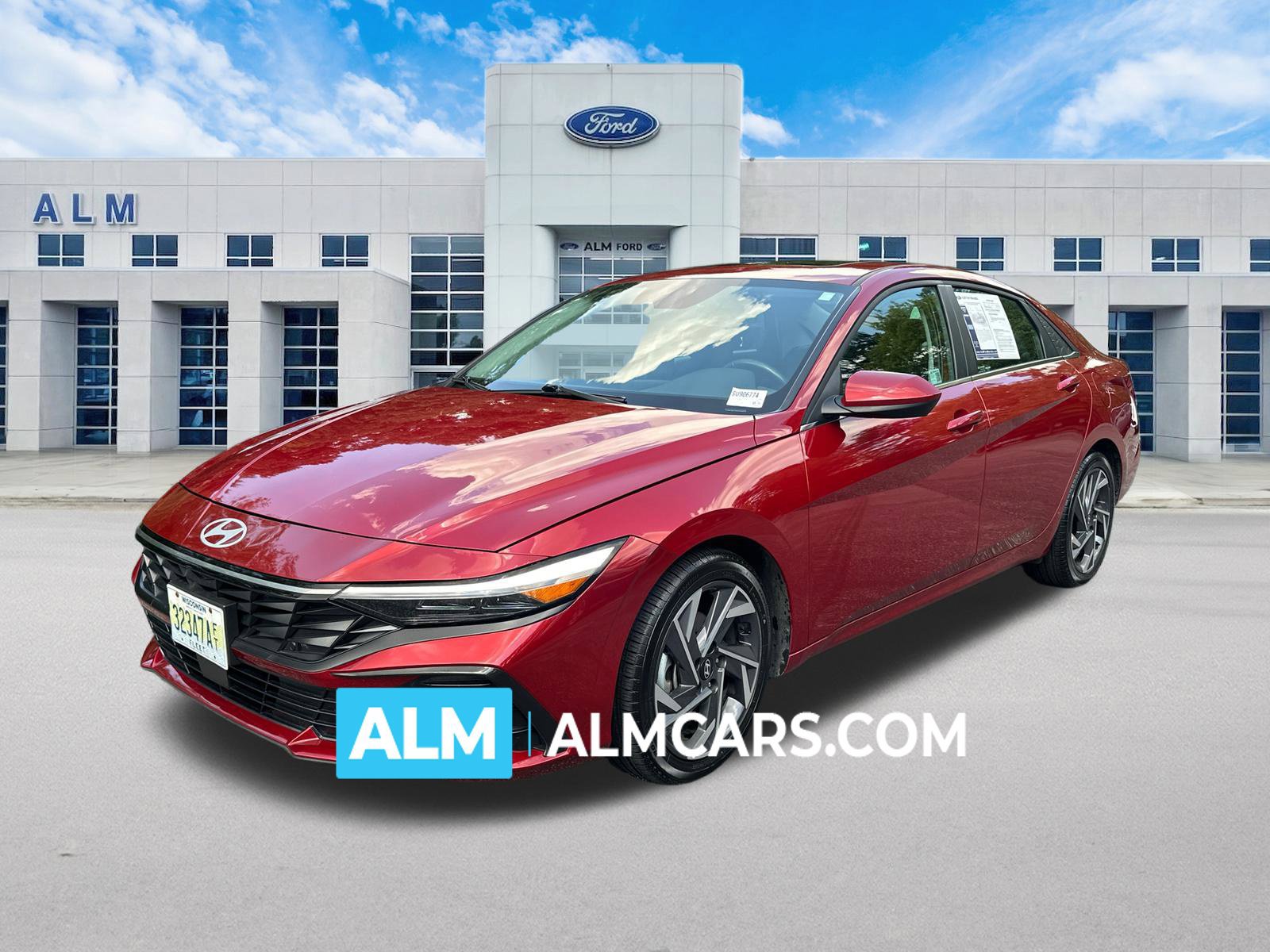 Used 2025 Hyundai Elantra SEL FWD image 1