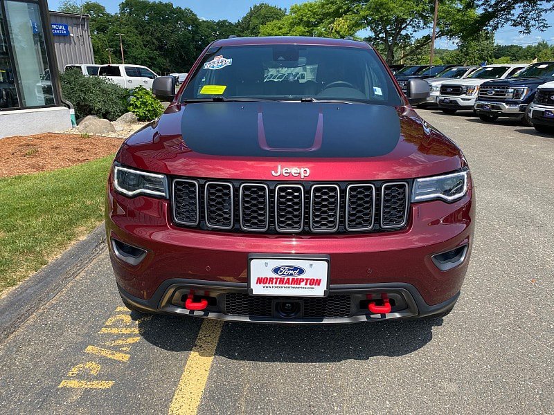 Used 2021 Jeep Grand Cherokee Trailhawk w/ Trailhawk Luxury Group AWD/4WD image 2