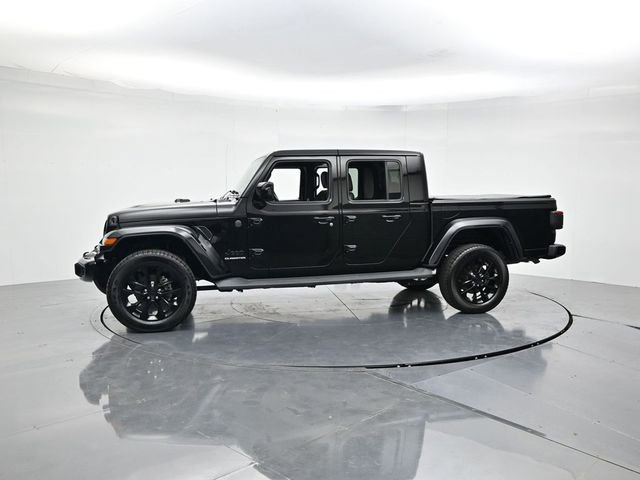 Used 2021 Jeep Gladiator Overland image 6