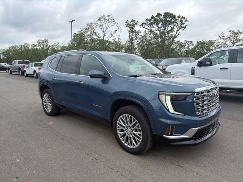 Used 2025 GMC Acadia Denali FWD image 5