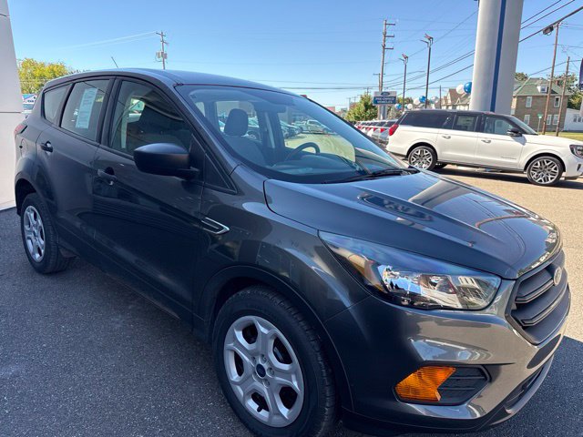 Certified 2019 Ford Escape S FWD image 4