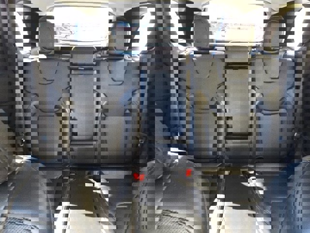 Used 2020 Jeep Cherokee Limited image 24