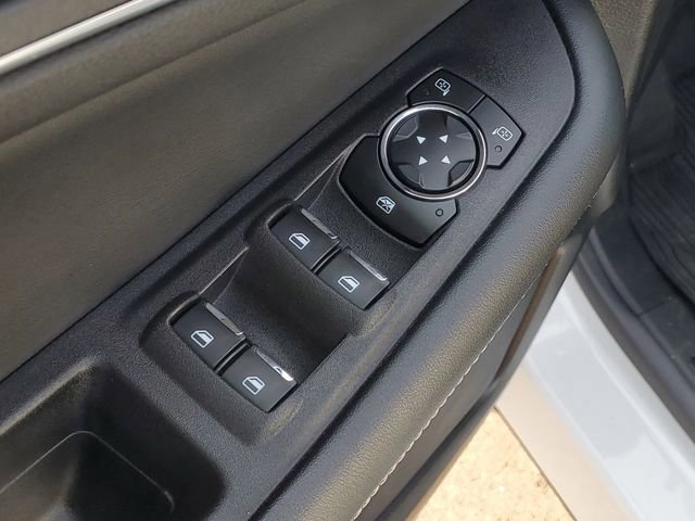 Certified 2023 Ford Edge ST w/ Equipment Group 401A image 9