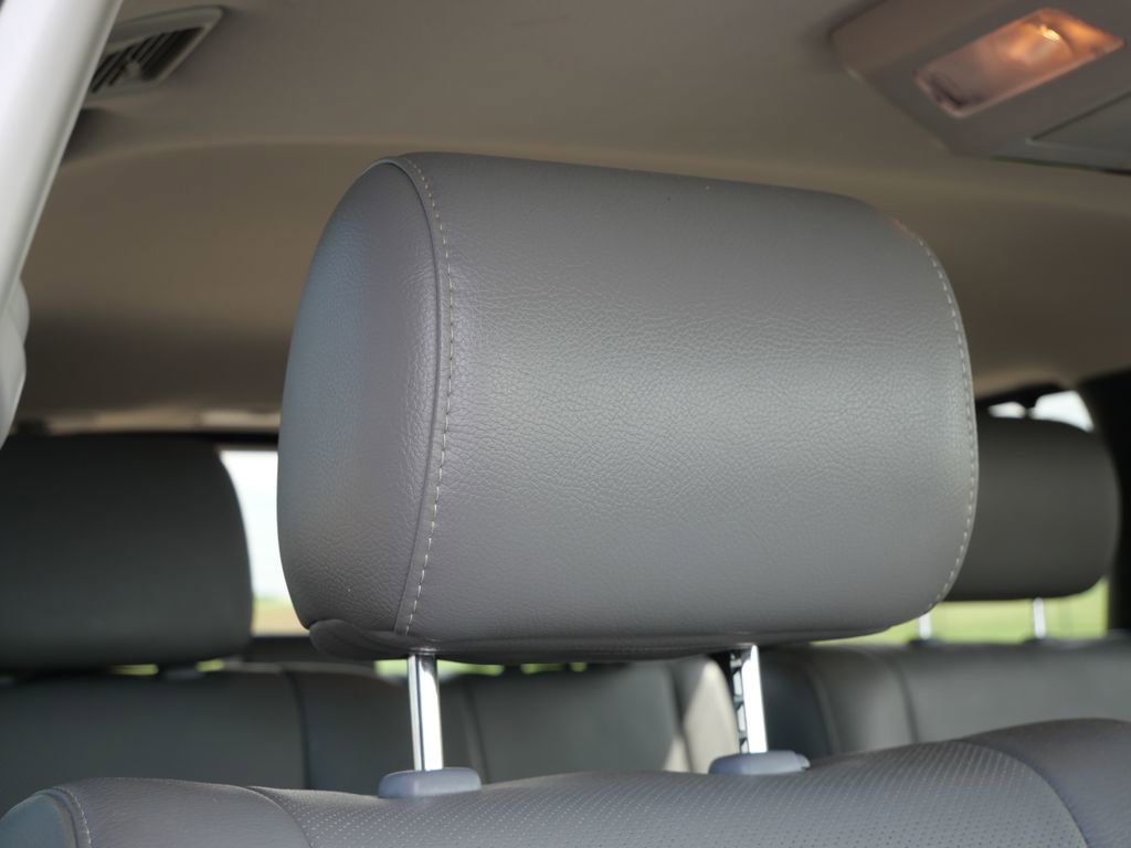 Used 2018 Toyota Sequoia Platinum w/ Carpet Mat Package image 21