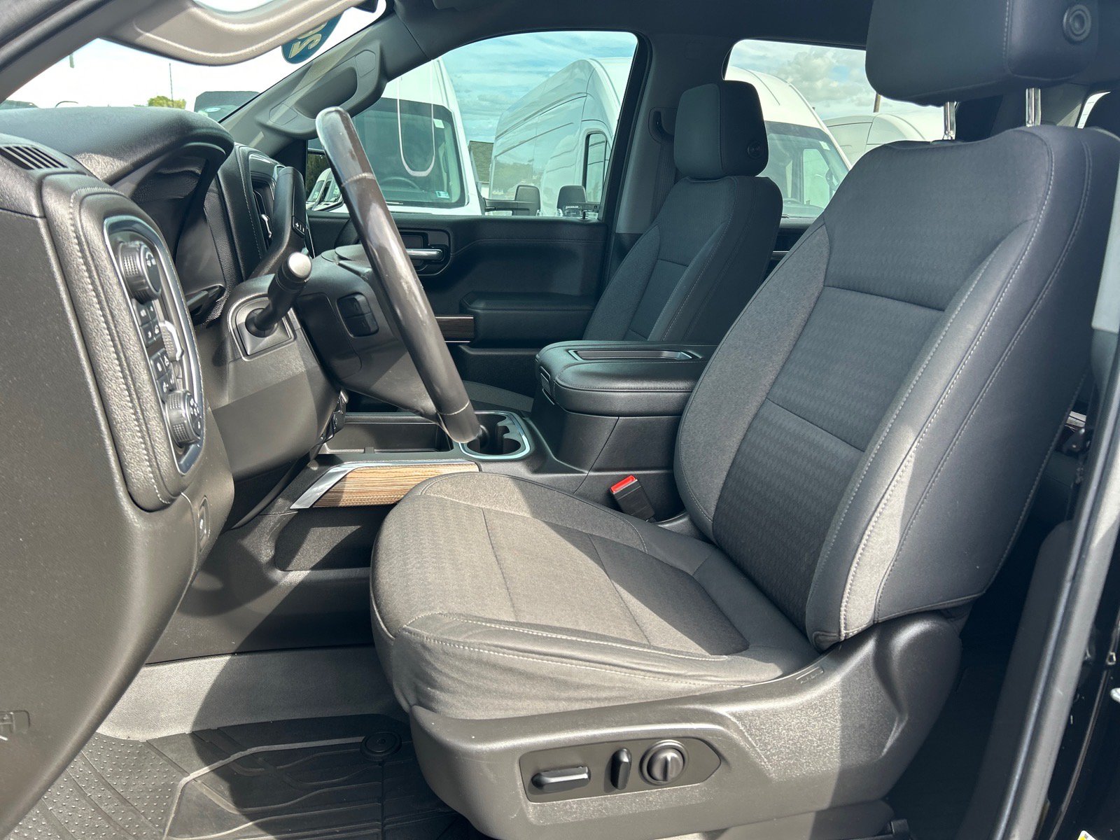 Used 2020 Chevrolet Silverado 1500 RST w/ All-Star Edition AWD/4WD image 9