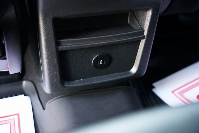 Certified 2023 Ford Edge ST image 9