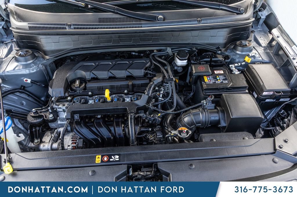Used 2025 Hyundai Venue SEL FWD image 34