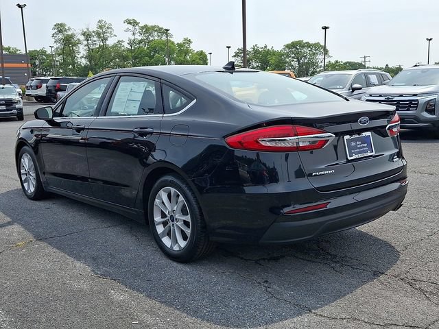 Certified 2020 Ford Fusion SE FWD image 4