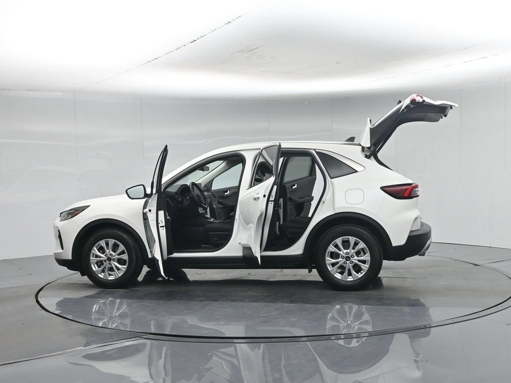 Certified 2023 Ford Escape Active w/ Tech Pack #2 FWD image 38