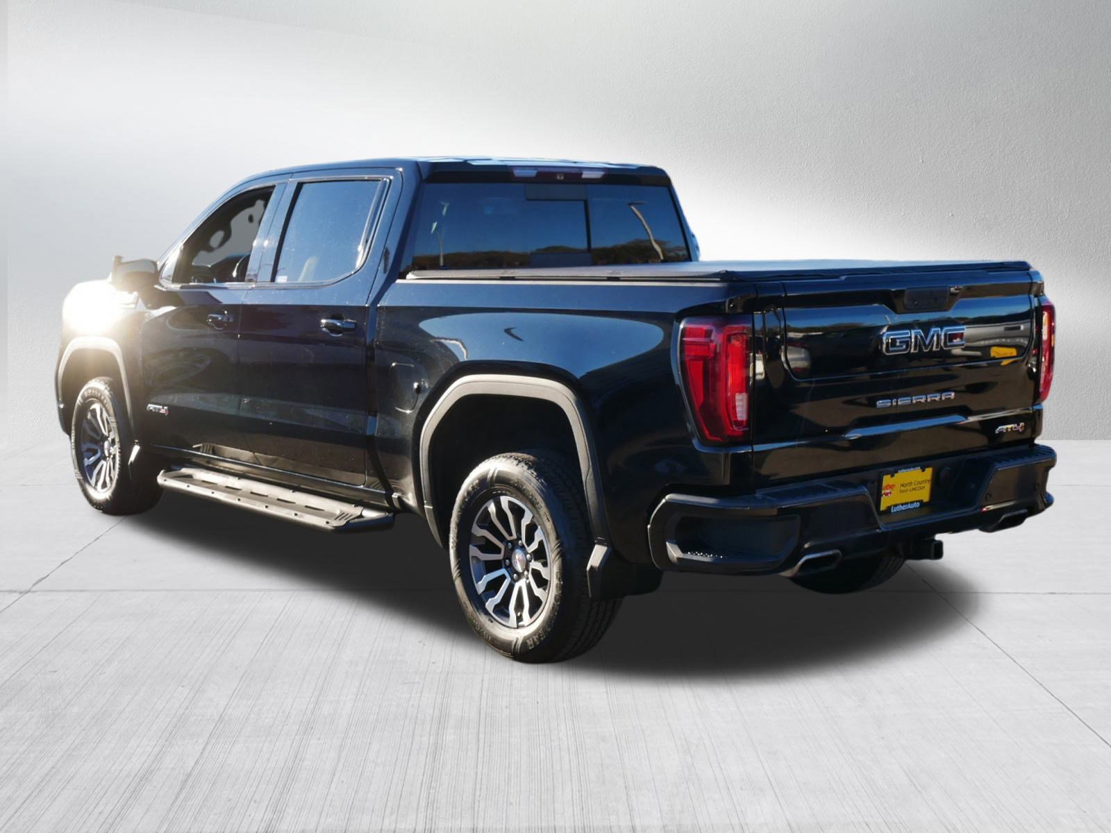 Used 2019 GMC Sierra 1500 AT4 image 3