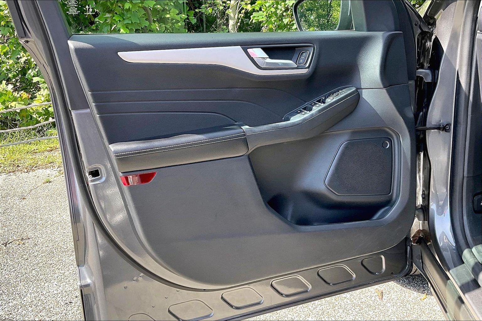 Certified 2021 Ford Escape SE AWD/4WD image 23