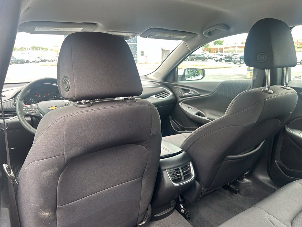 Used 2023 Chevrolet Malibu LT FWD image 29