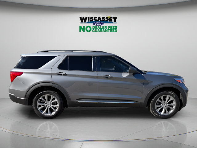 Certified 2023 Ford Explorer XLT w/ Equipment Group 202A AWD/4WD image 6