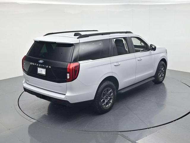 Certified 2025 Ford Expedition Active RWD image 46
