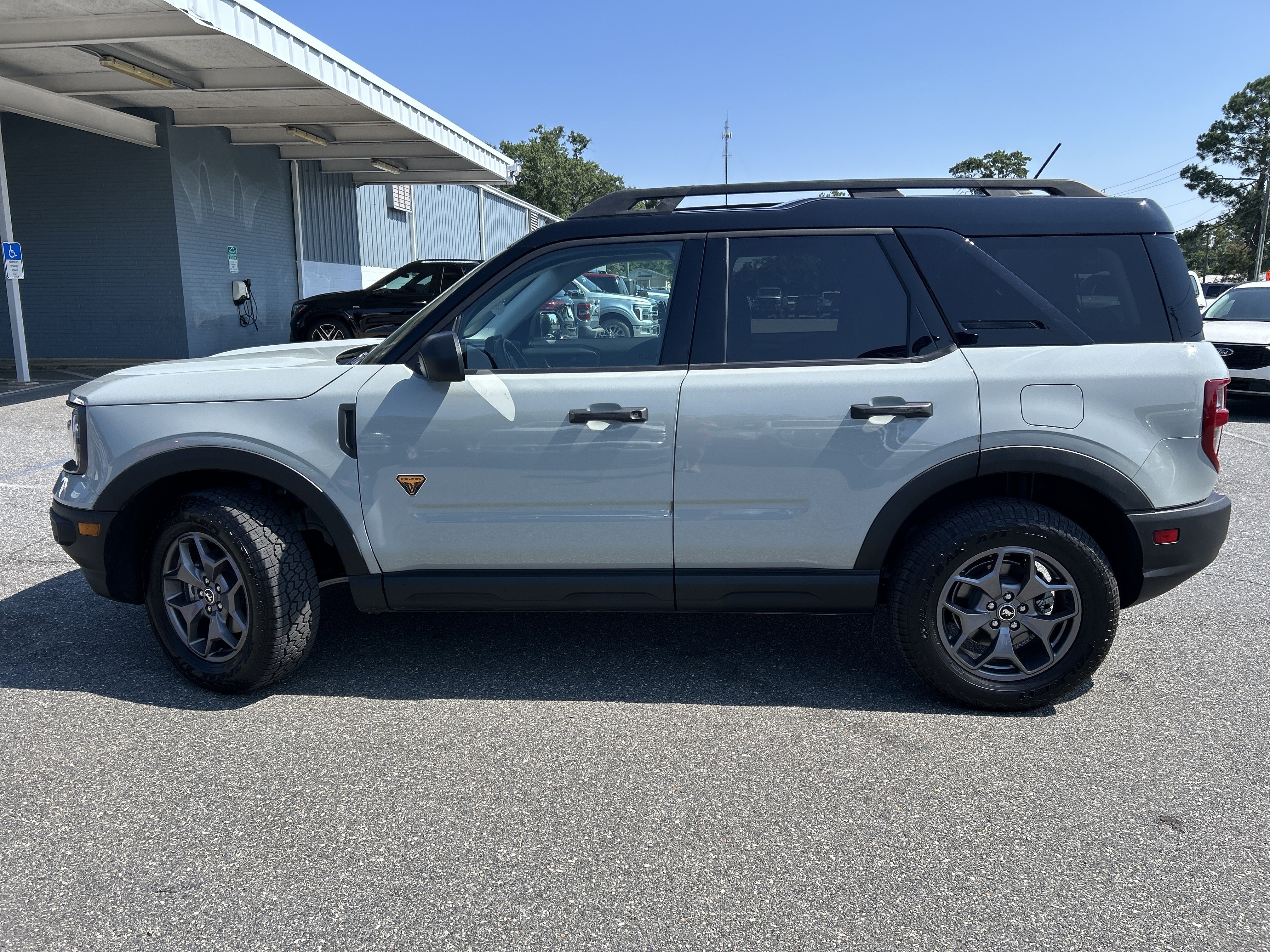 Certified 2024 Ford Bronco Sport Badlands AWD/4WD image 4