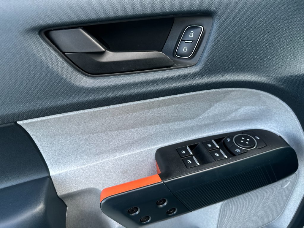 Certified 2024 Ford Maverick XLT FWD image 10