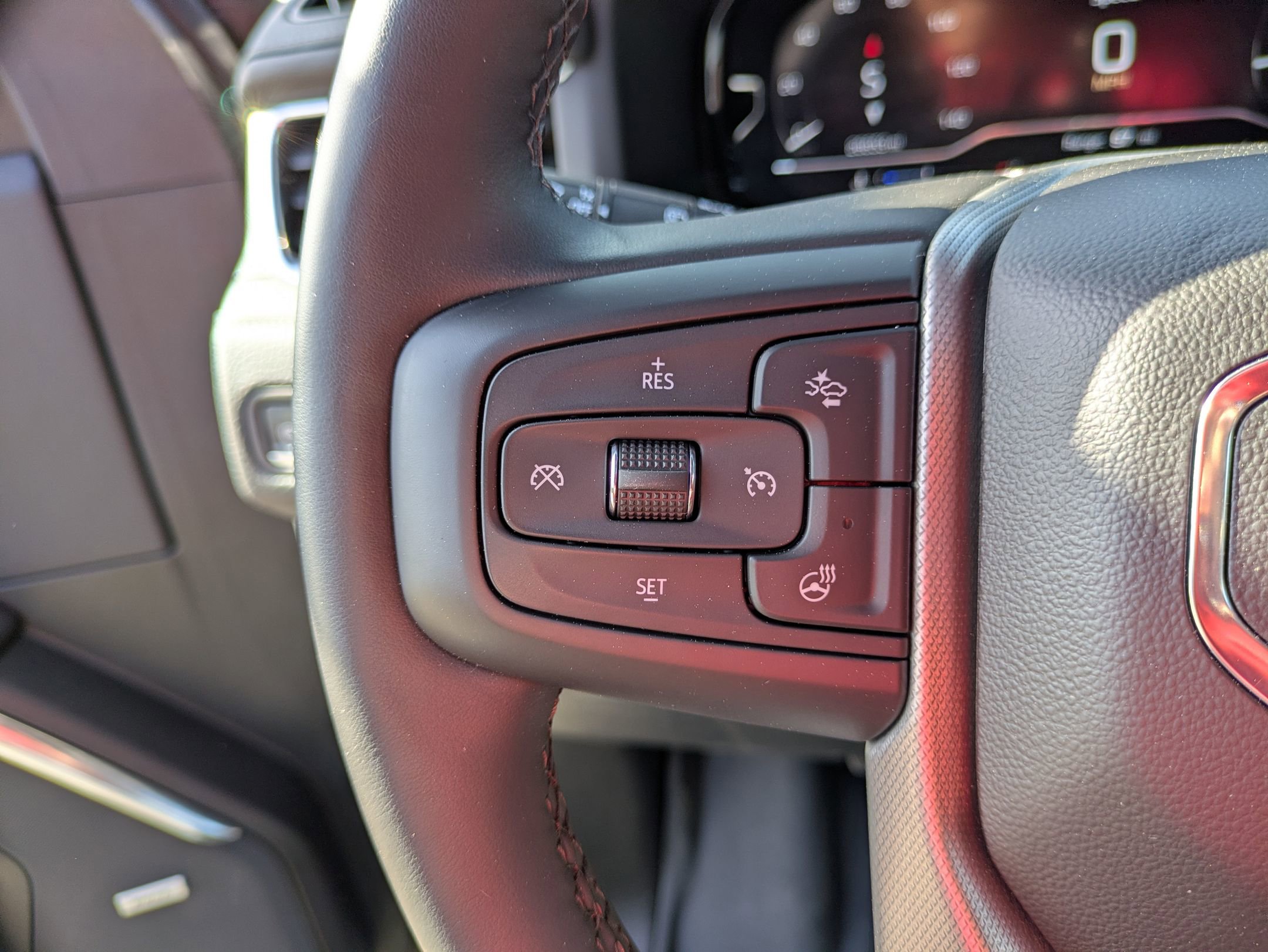 Used 2023 GMC Yukon Denali w/ LPO, Floor Liner Package AWD/4WD image 18
