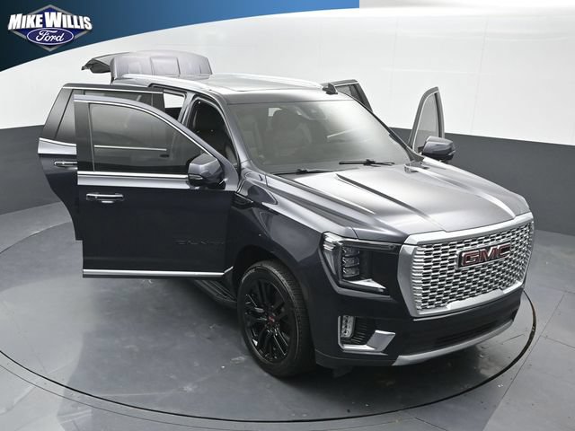 Used 2023 GMC Yukon Denali RWD image 25