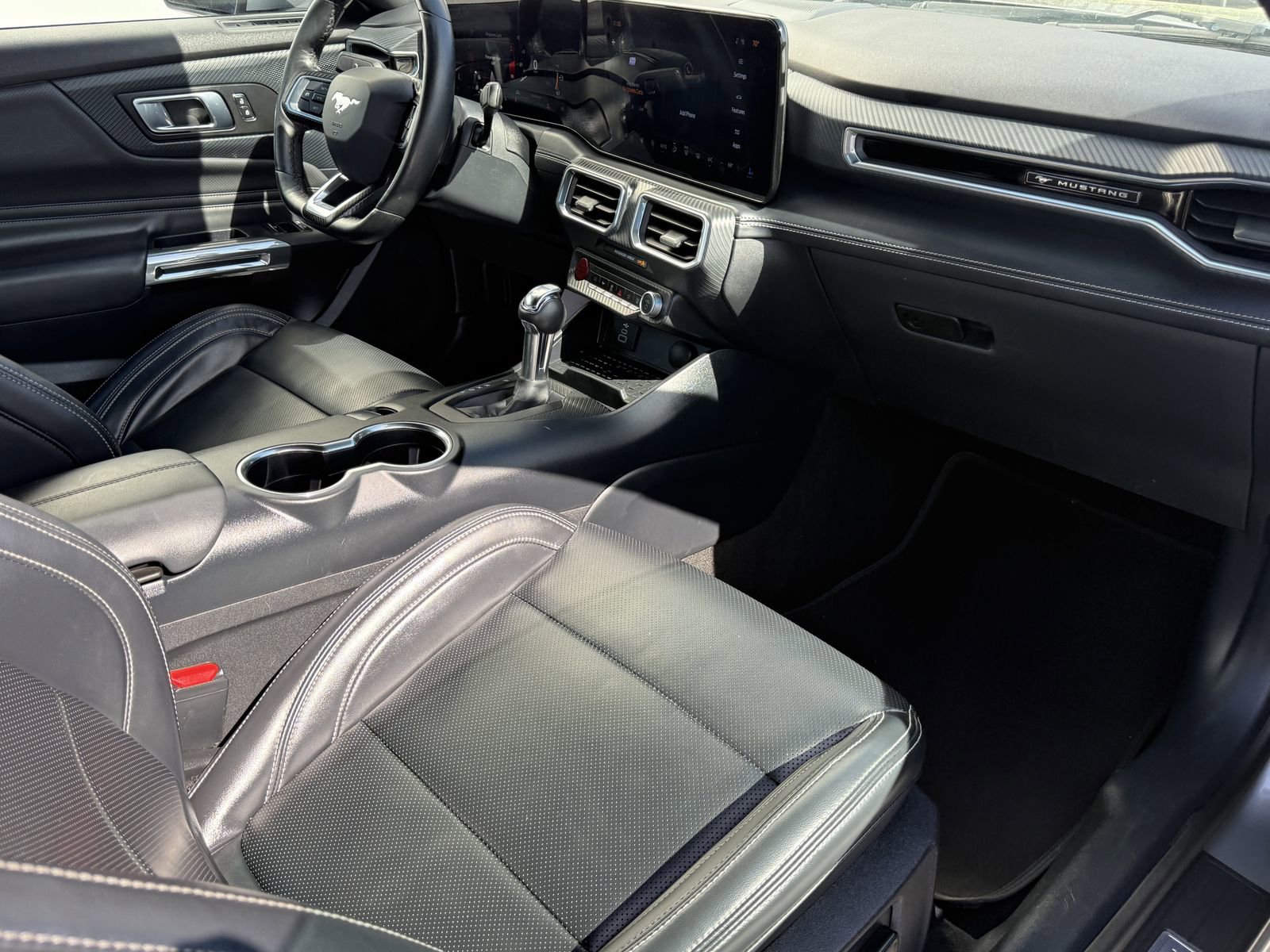 Certified 2024 Ford Mustang Premium image 9