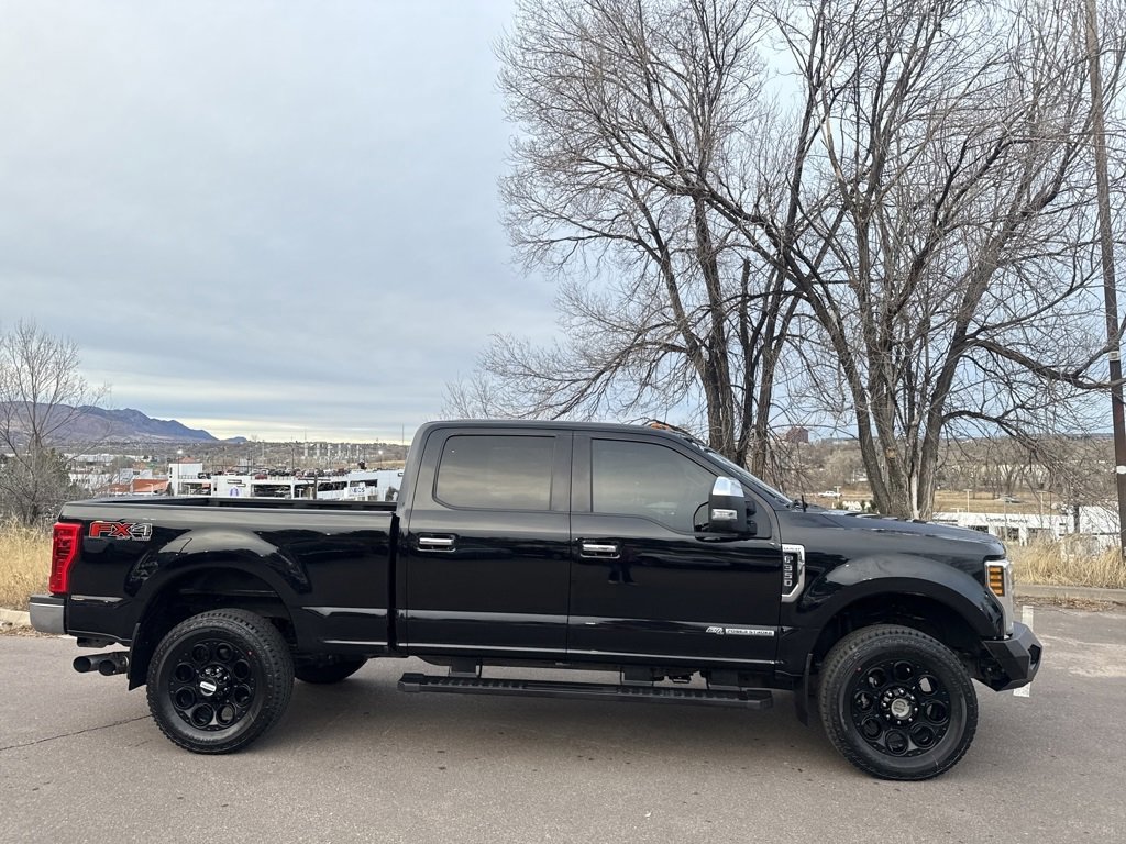 Certified 2018 Ford F350 Lariat w/ Chrome Package image 6
