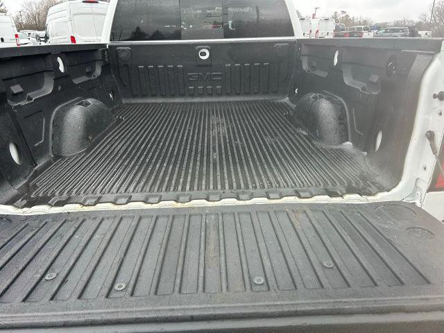 Used 2017 GMC Sierra 1500 SLE image 18