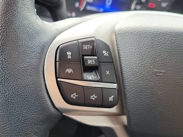 Certified 2023 Ford Explorer XLT w/ Equipment Group 202A AWD/4WD image 15