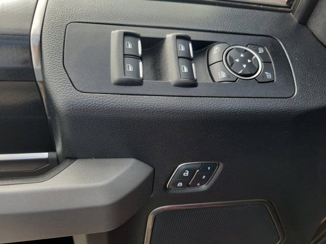 Certified 2017 Ford F150 Raptor w/ Equipment Group 802A Luxury image 23