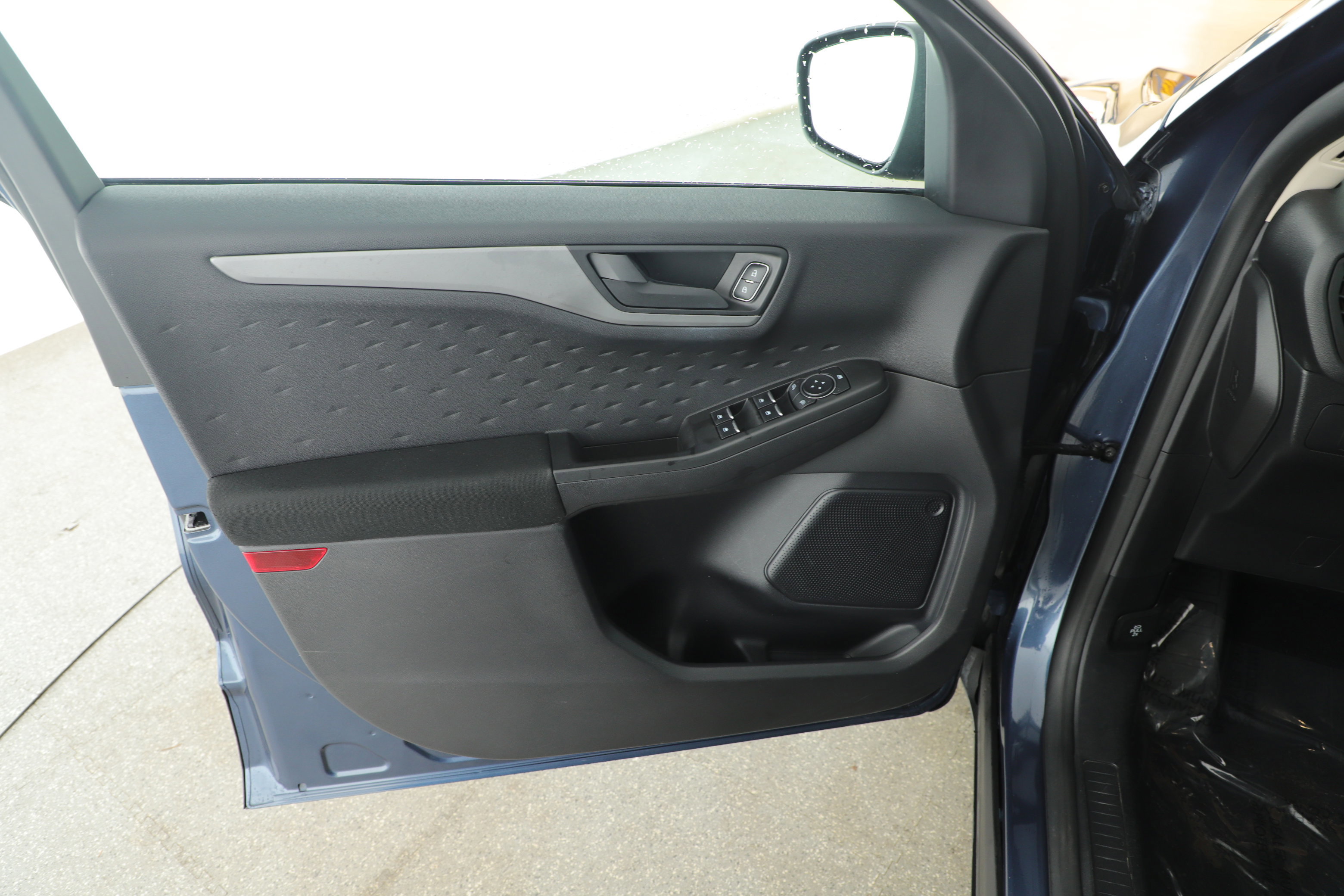 Certified 2020 Ford Escape S image 13