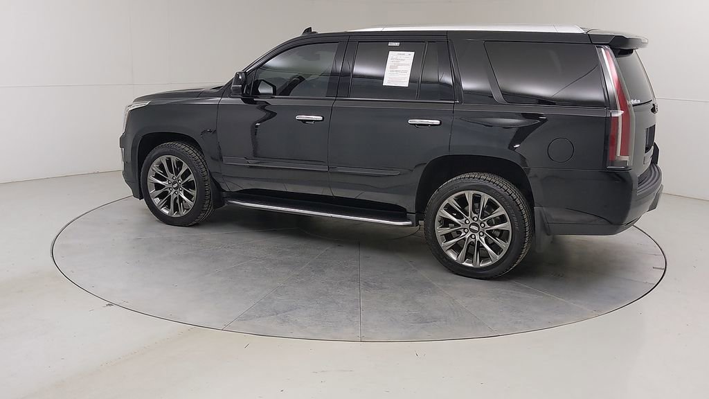 Used 2019 Cadillac Escalade Premium Luxury w/ Escalade Sport Edition AWD/4WD image 19