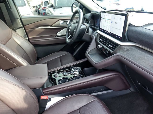 Certified 2026 Ford Explorer Platinum AWD/4WD image 34